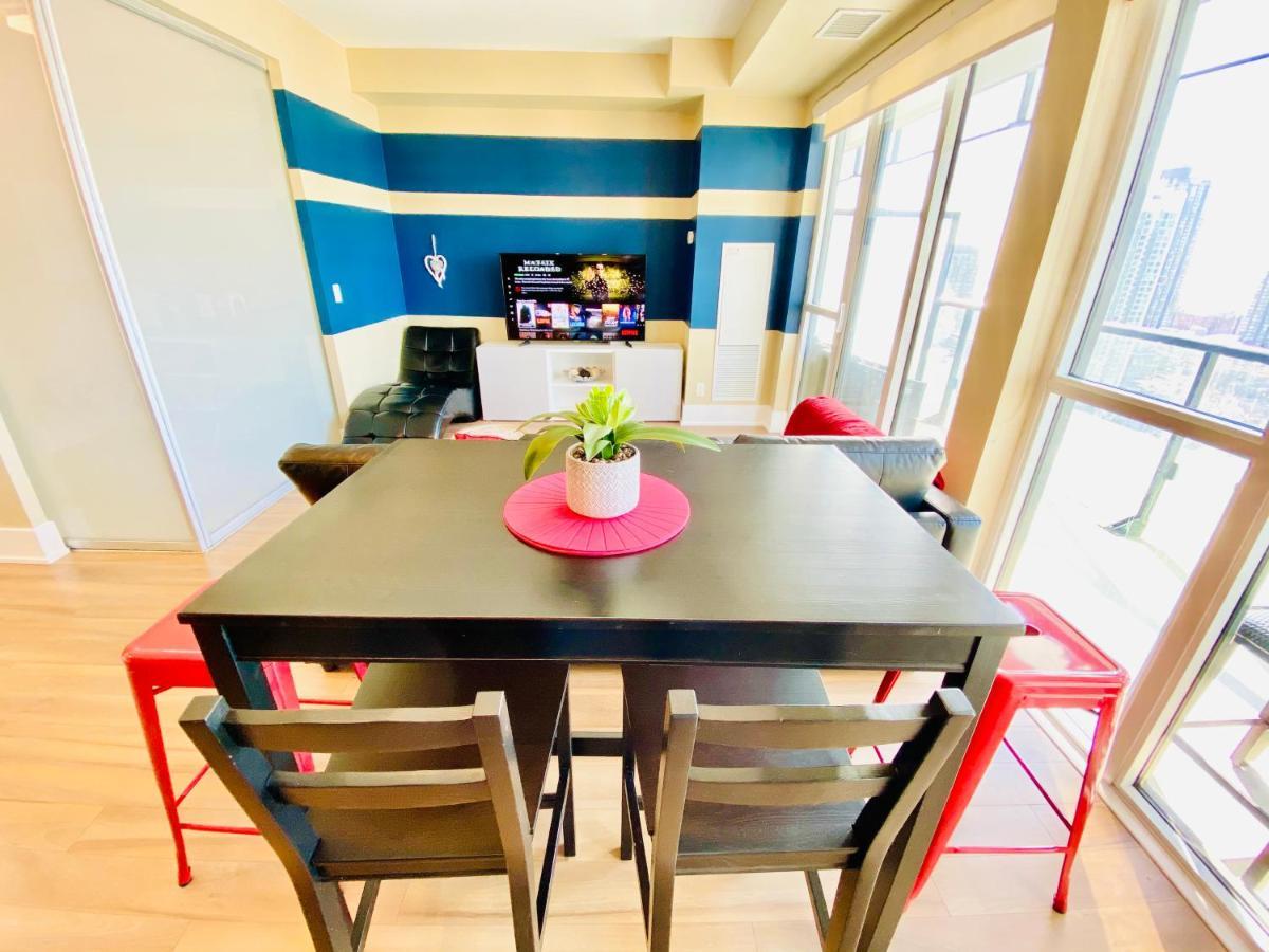 Front Street Suites Τορόντο Εξωτερικό φωτογραφία